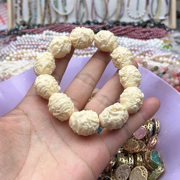 玛瑙/玉髓珠宝半成品未镶嵌一条17.5mm象牙果