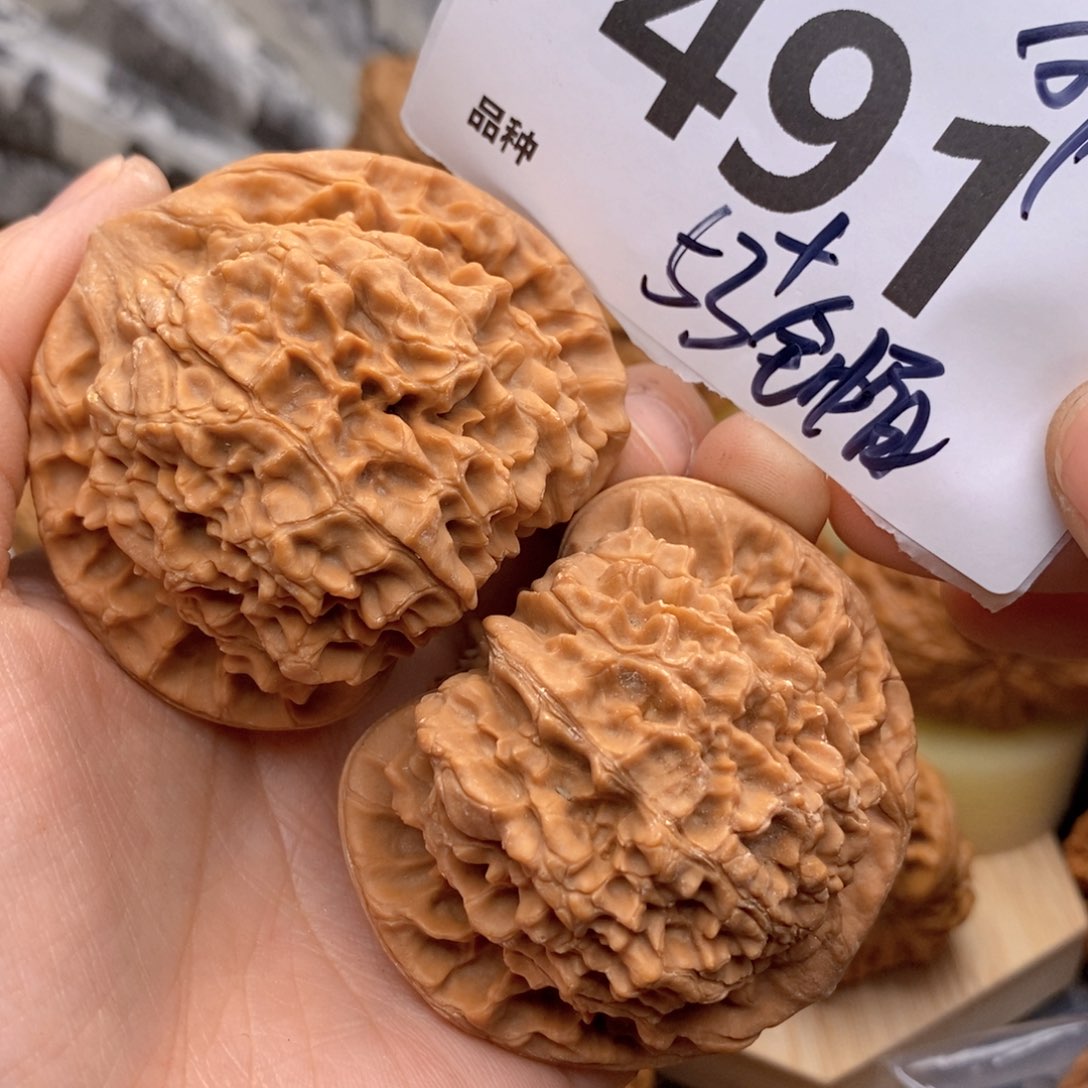 文玩核桃吊坠491号53家全官帽
