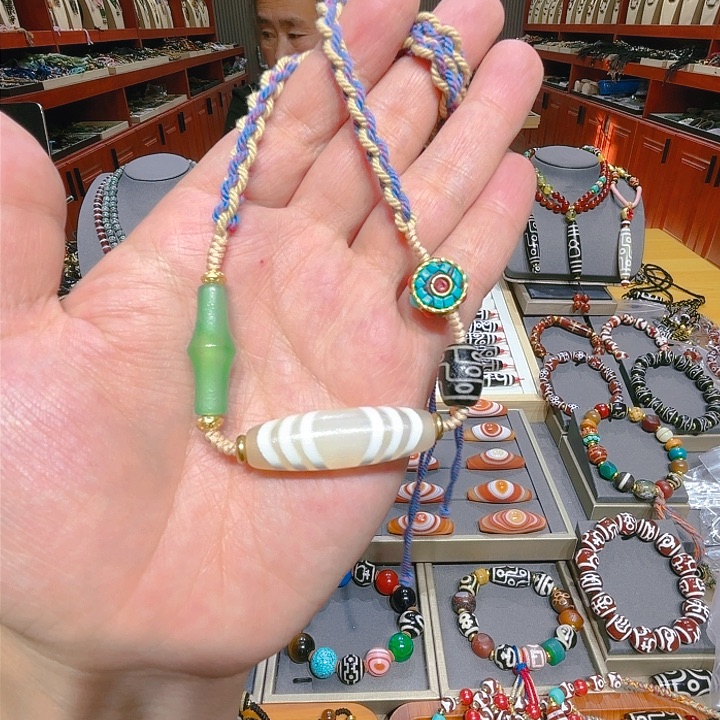 未镶嵌玛瑙/玉髓珠宝奇石