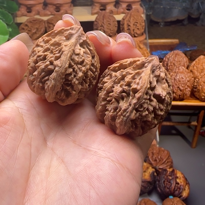 文玩核桃把件蚂蚁蛋9