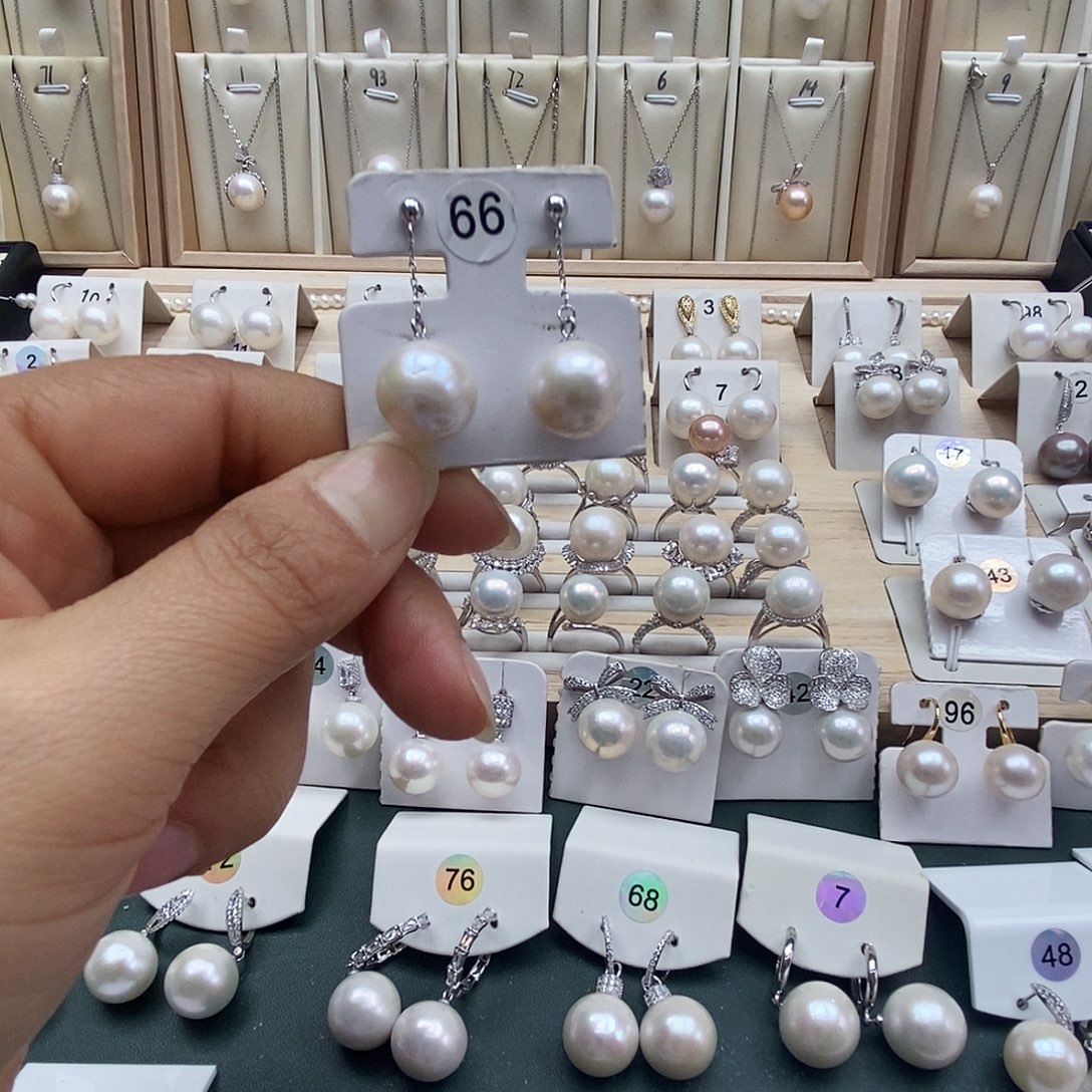 银S925镶嵌淡水珍珠颈饰