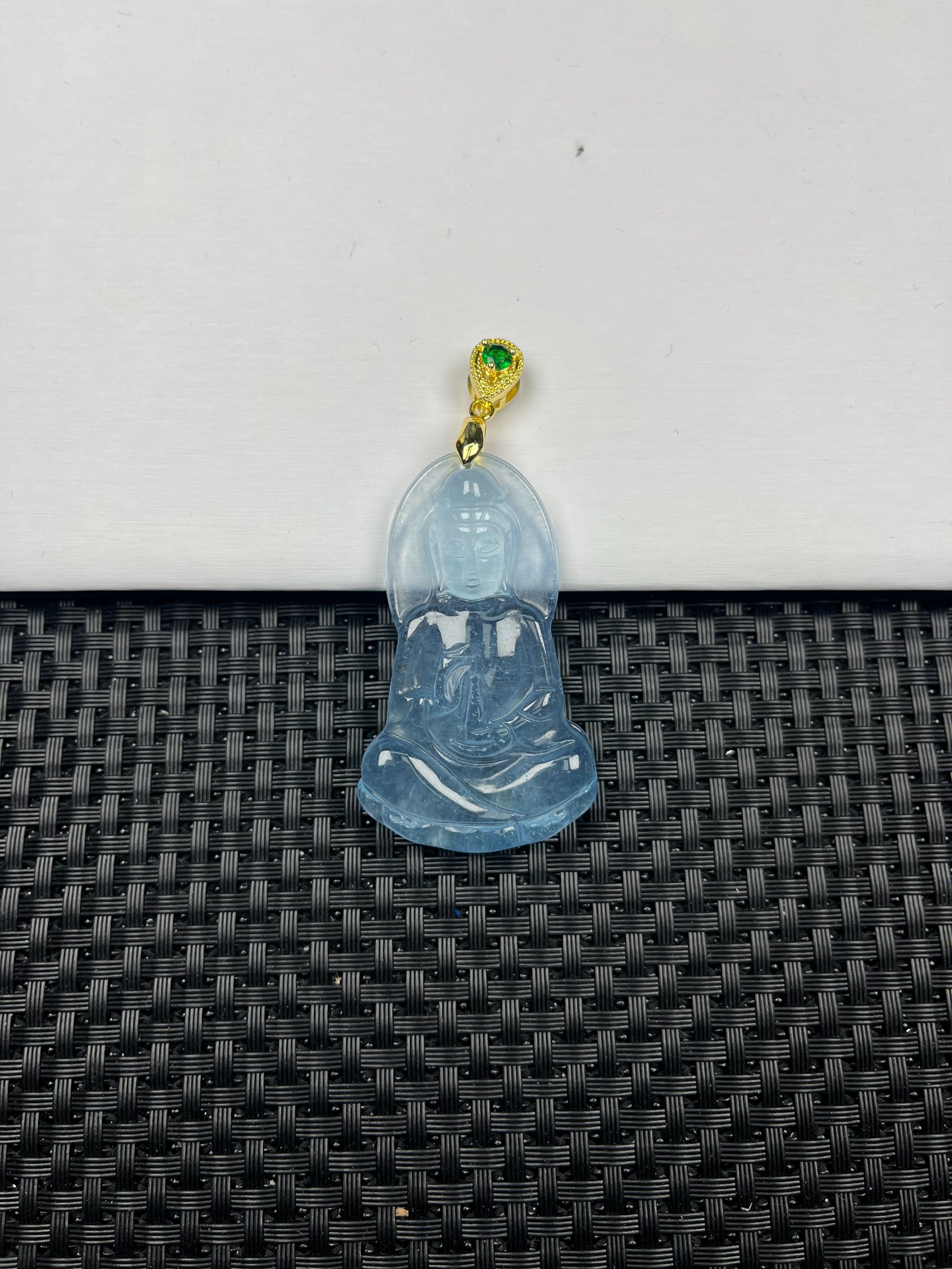 (老郑珠宝)W233老蓝冰观音时尚精美气质百搭款吊坠