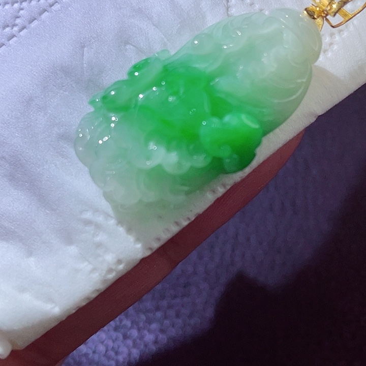 颈饰未镶嵌翡翠翡翠
