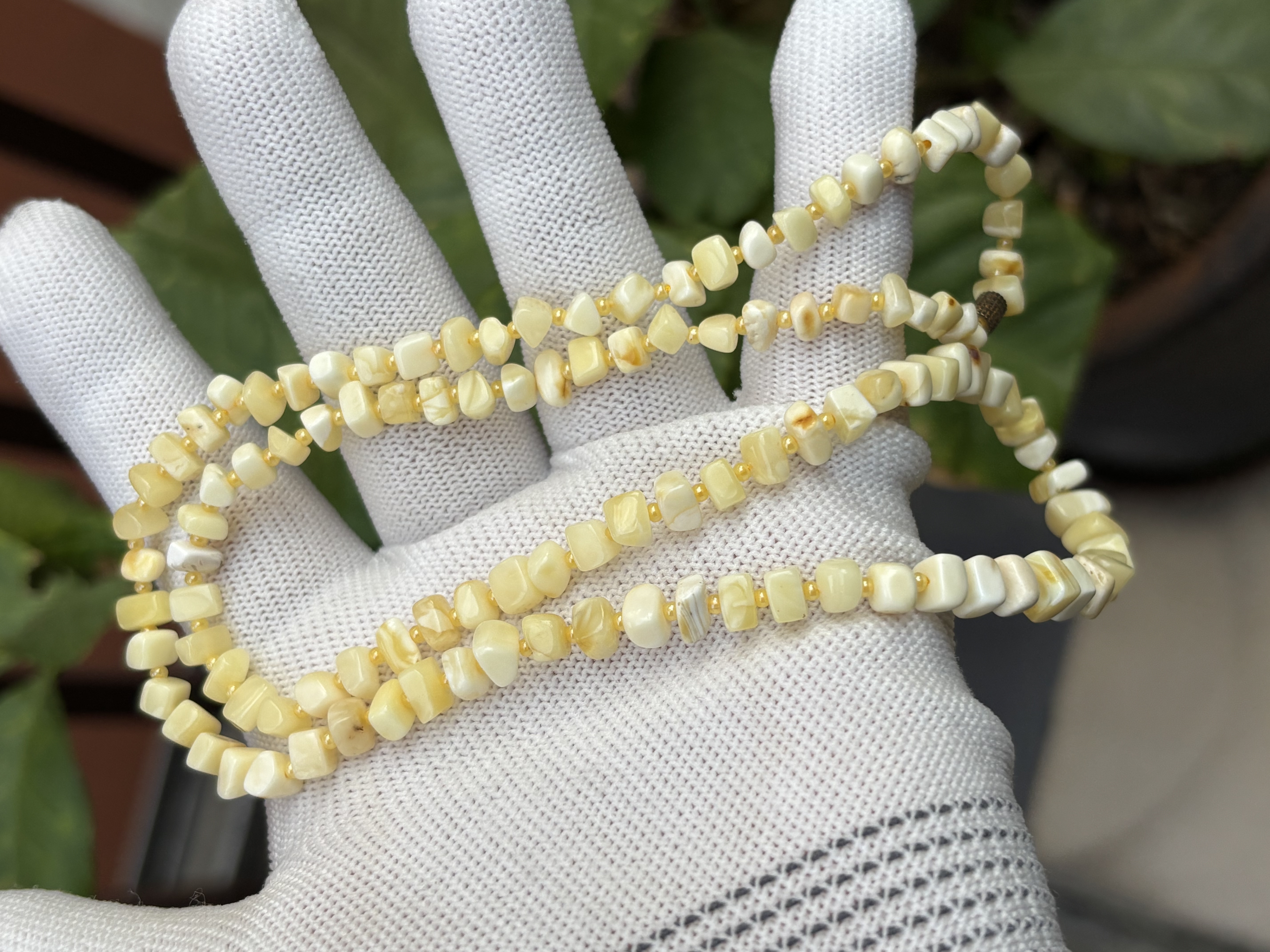5109天然蜜蜡琥珀随型链卡5mm左右