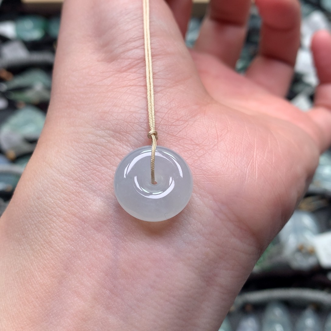 翡翠颈饰未镶嵌00000000000