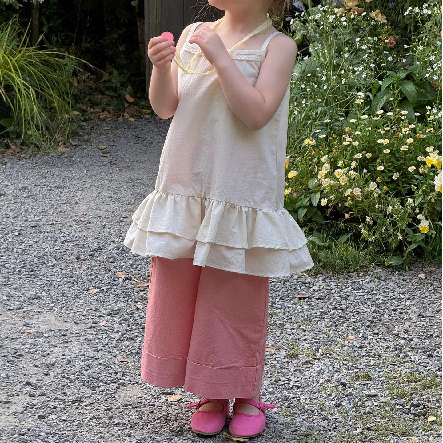 ab.baby韩系童装2025夏季女童裤子亮色翻边百搭棉麻九分裤