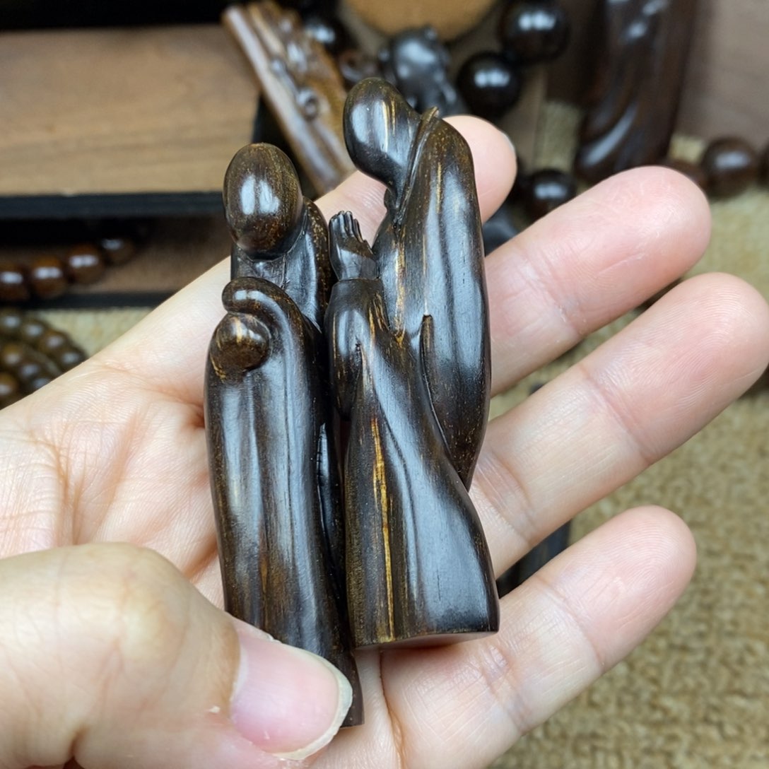 贡木其他飞**云巴布亚新几内亚贡木