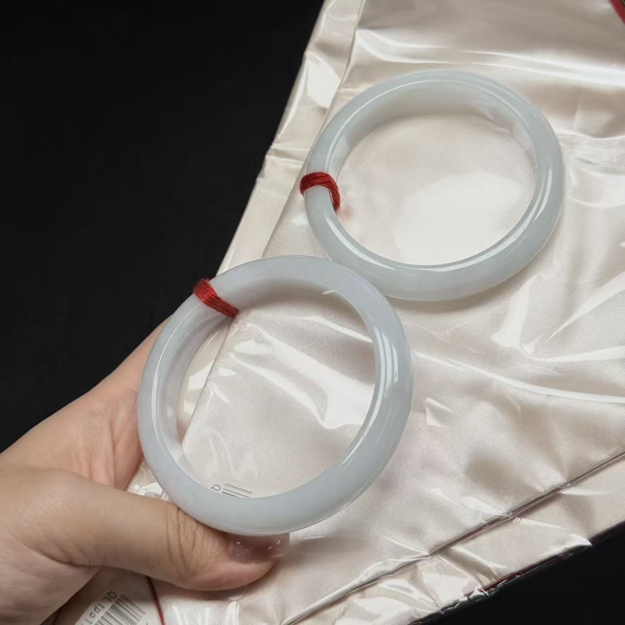 【睿泽赏宝】翡翠手镯/多样性发一/有瑕（53-62#）