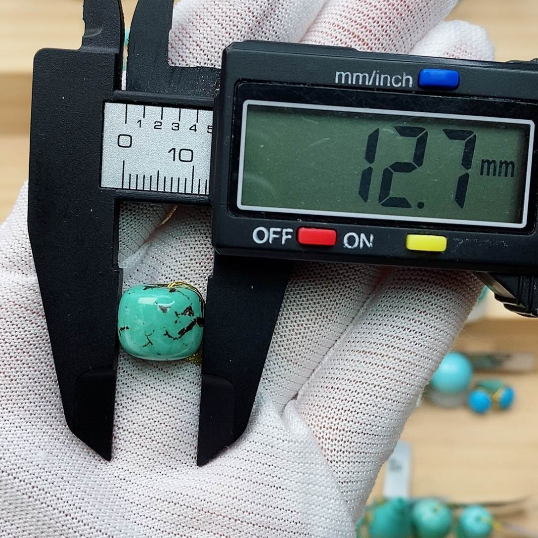 未镶嵌绿松石珠宝奇石白***K