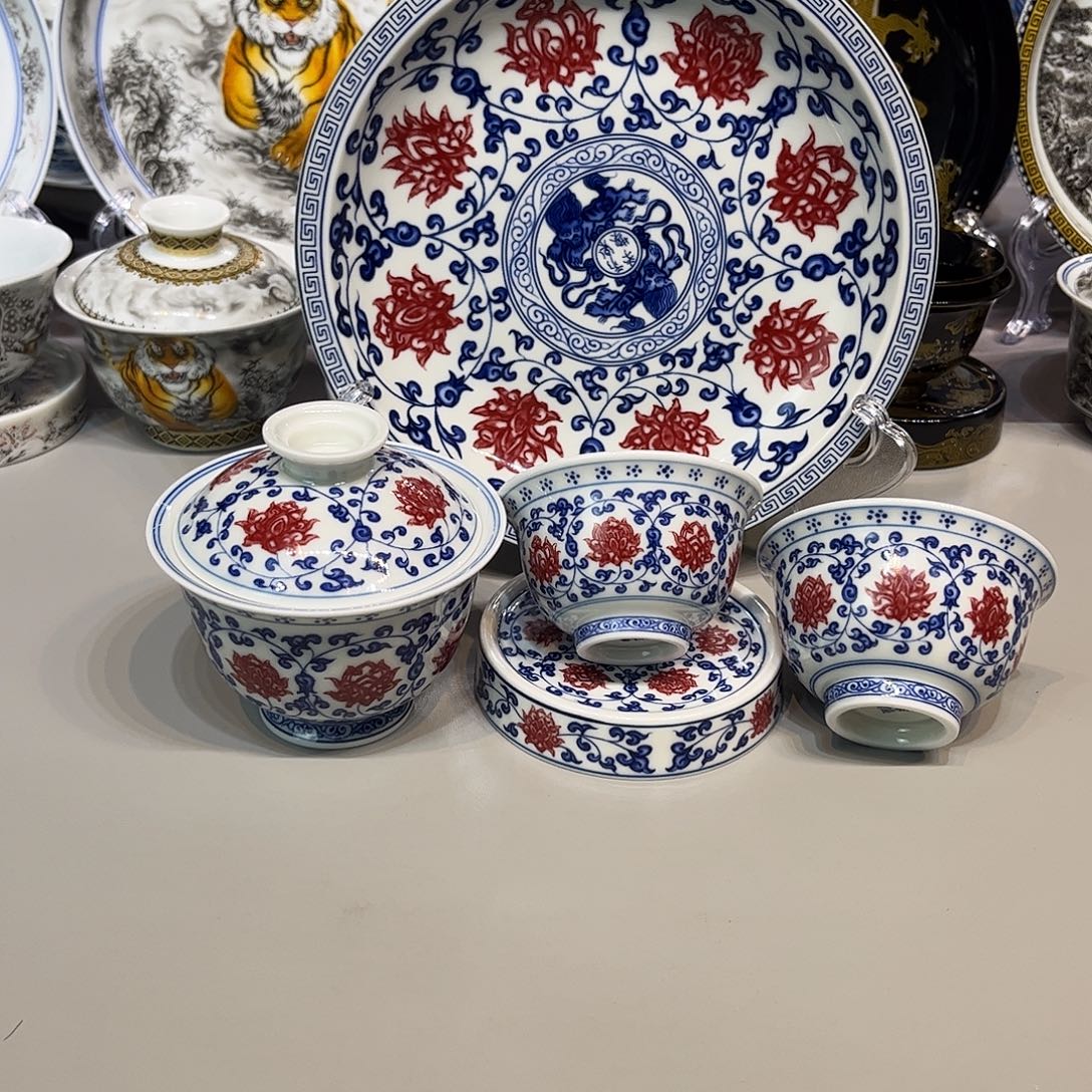 景德镇陶瓷艺术品