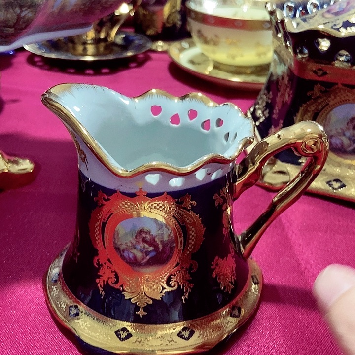 碗瑕疵………………………………………