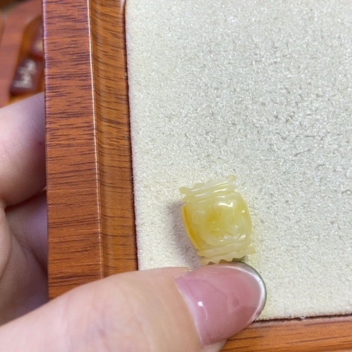 琥珀未镶嵌珠宝奇石糖果