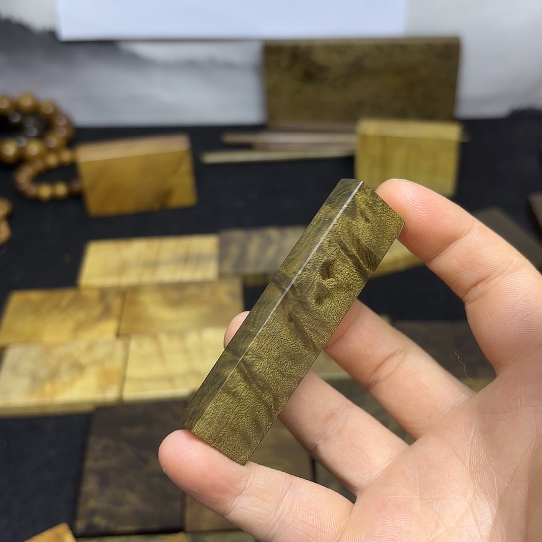 圆***个金丝楠一物一拍链接