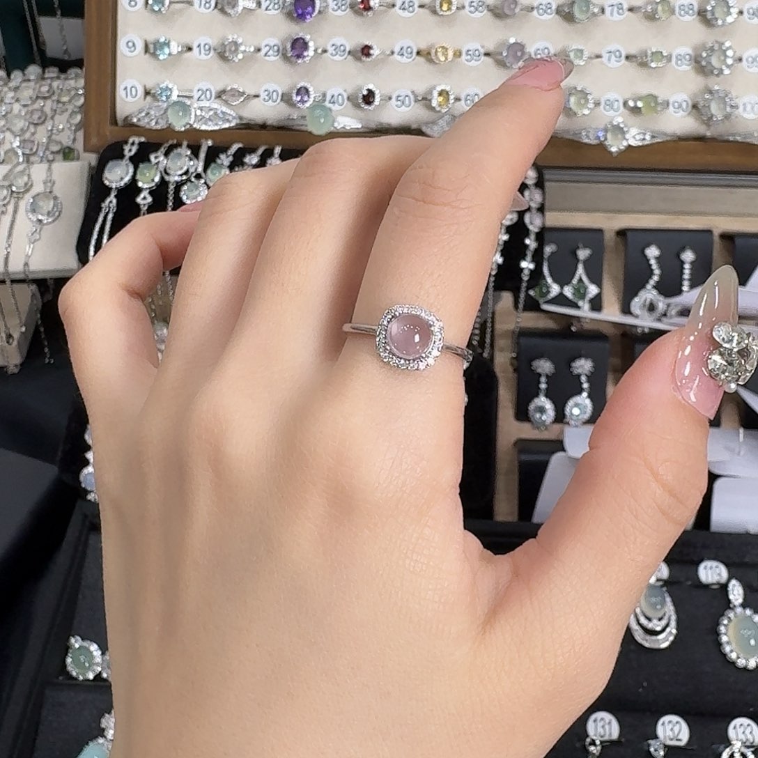 银S925镶嵌戒指芙蓉石如*。