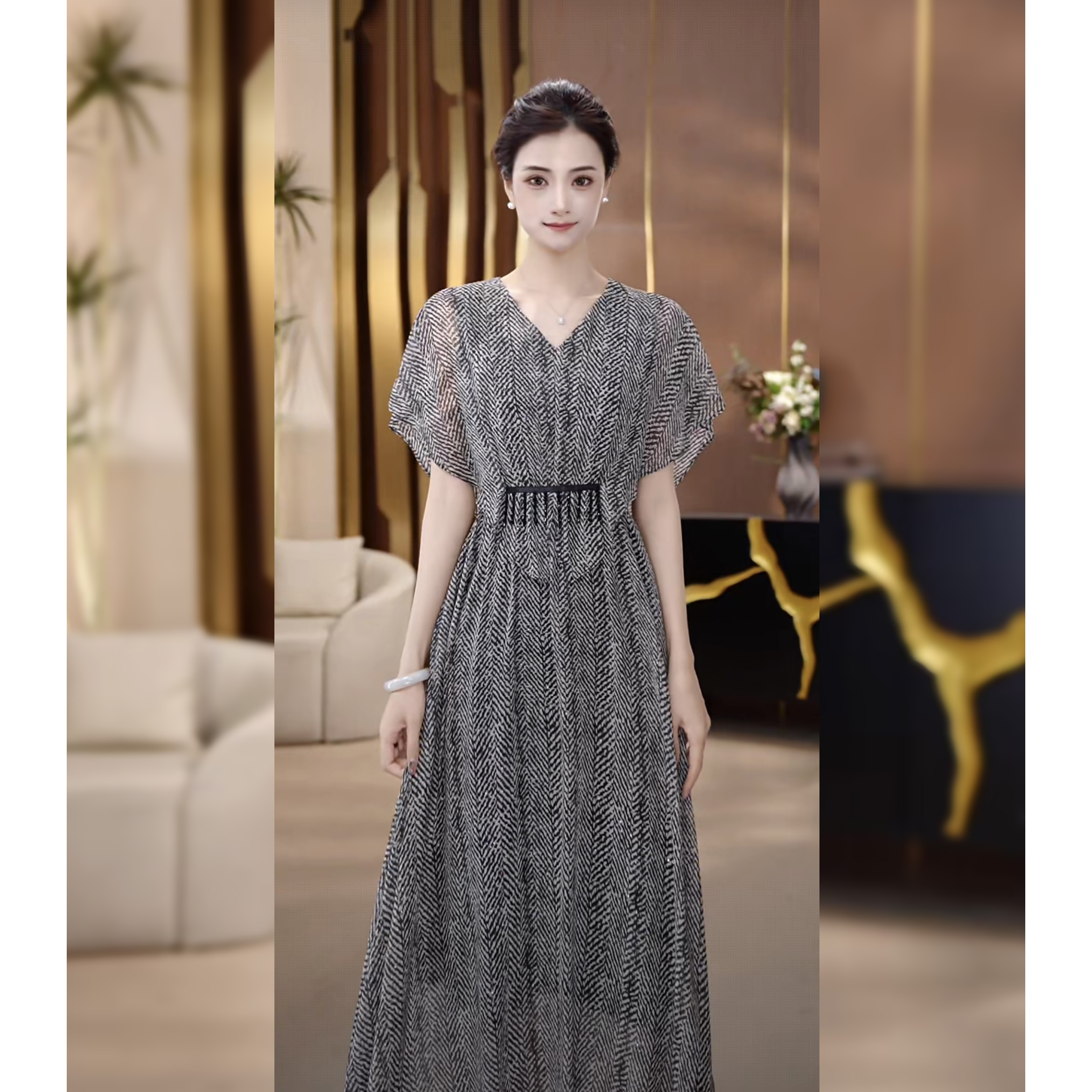 【诗诗推荐】通勤规则纹理抽褶假两件连衣裙-252253