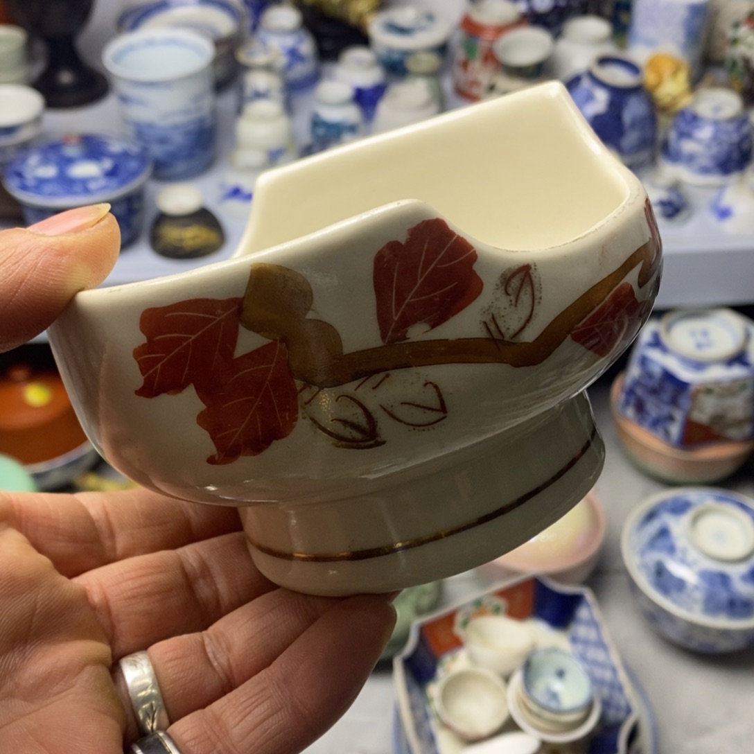 瓷片在一起时也不会像朋友这样相互