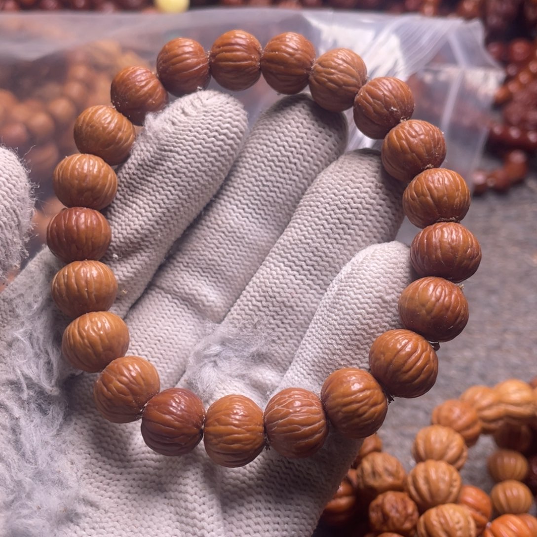 手串猴头核桃11左右小凤羽。泛油款