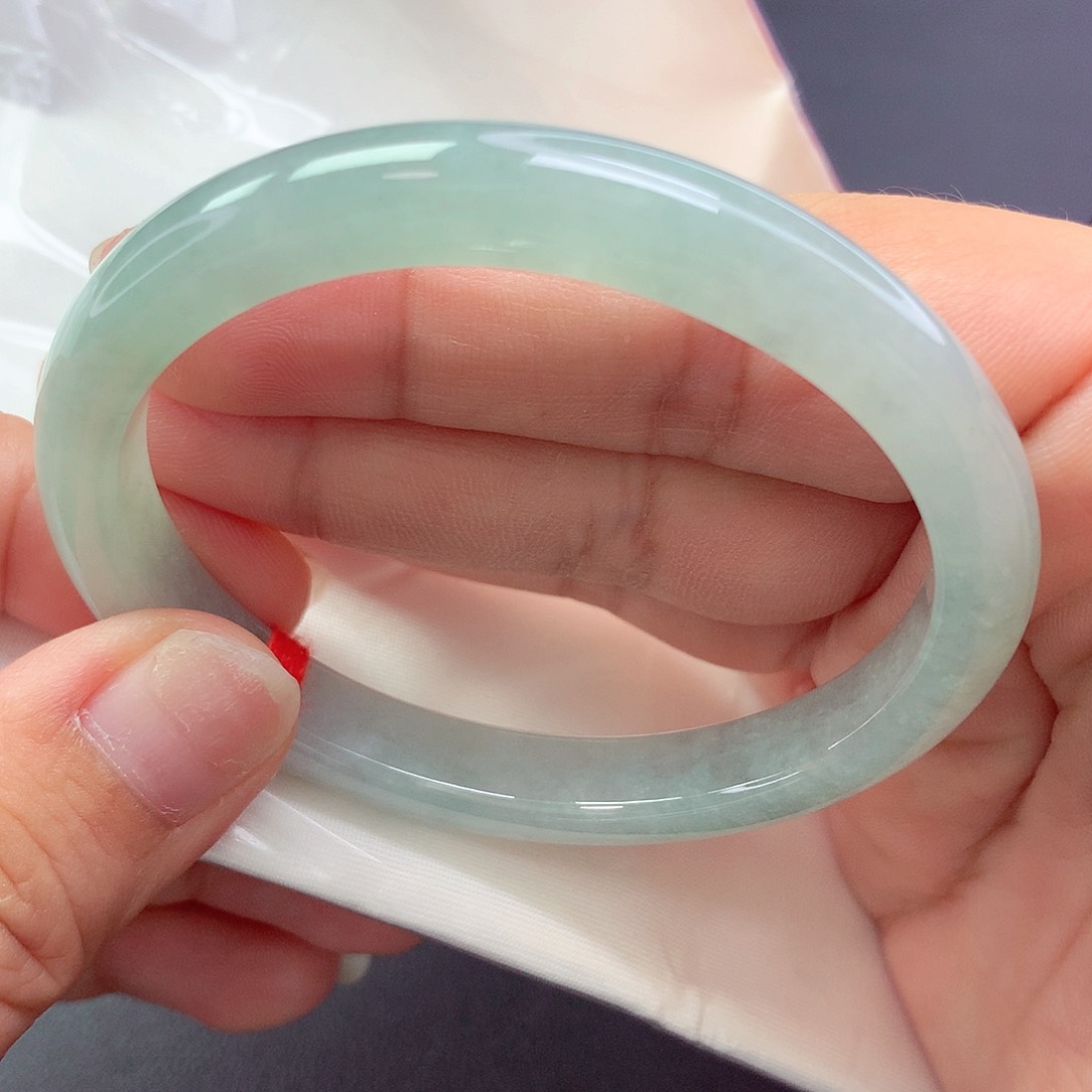 【闪购商品】未镶嵌手镯翡翠贵妃a 1