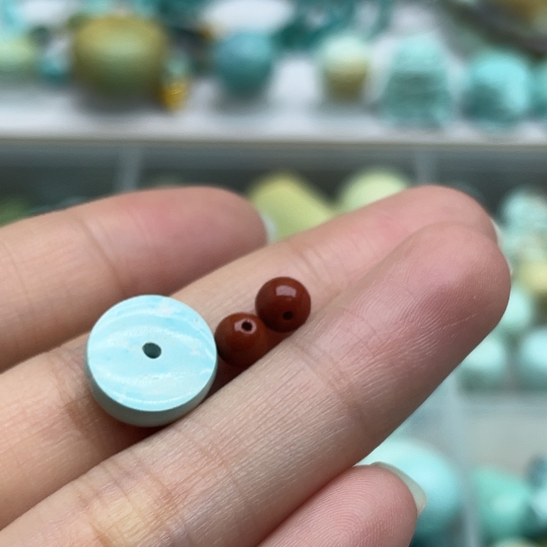 南红玛瑙未镶嵌珠宝奇石