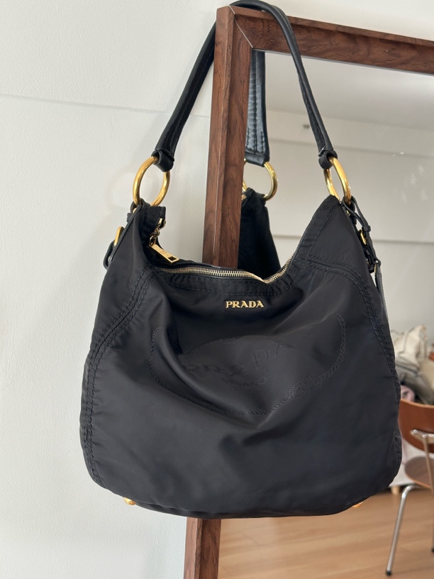 95新 Prada/普拉达 降落伞拼皮黑色大hobo