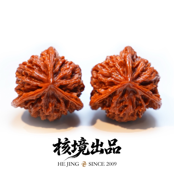 盘龙纹三棱文玩核桃40