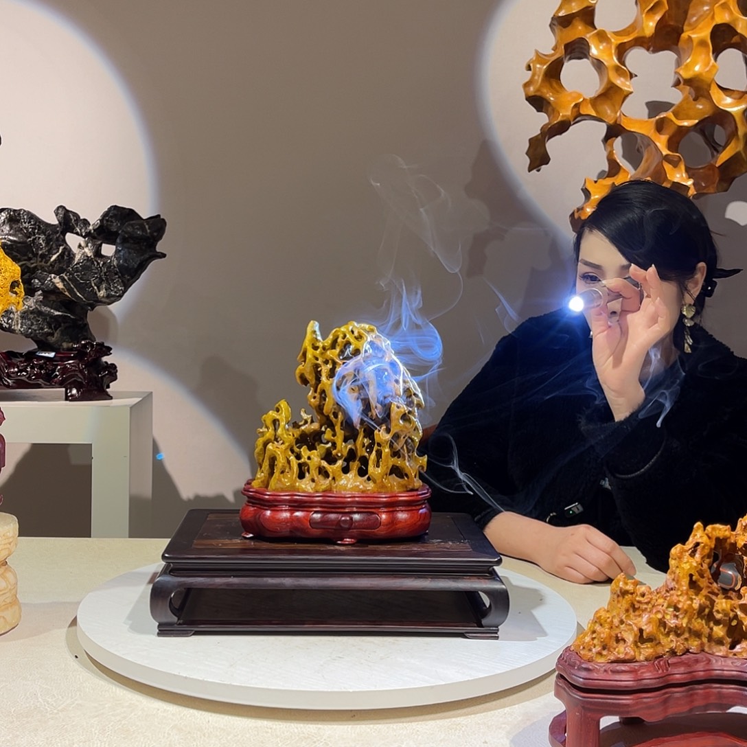 飞***月太湖石摆件，高，22。 宽，18