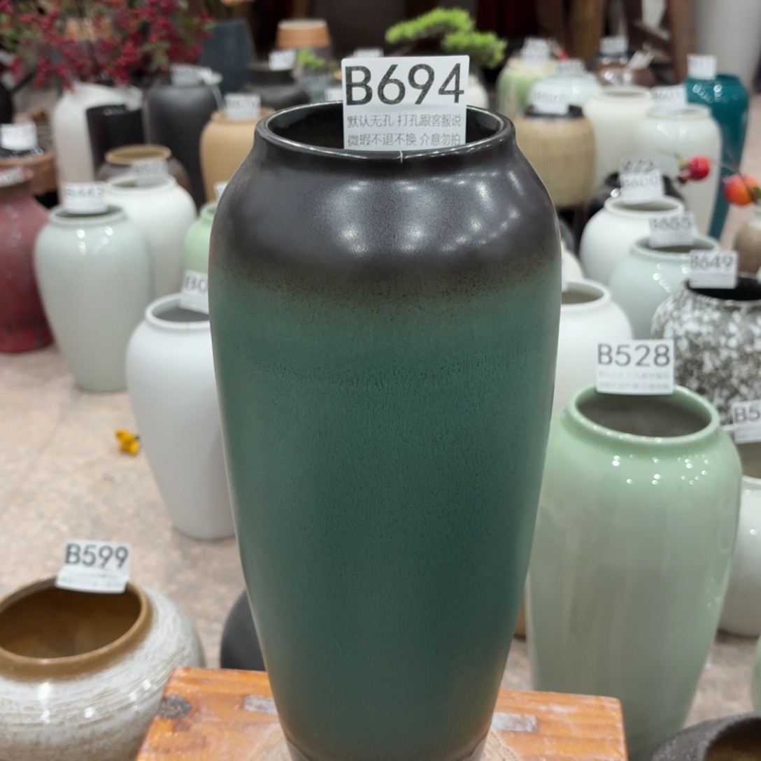 陶摆件瑕疵694 景德镇陶瓷花瓶高34口9