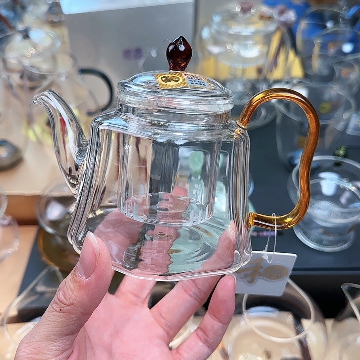 禾器琥珀色锦瑞壶