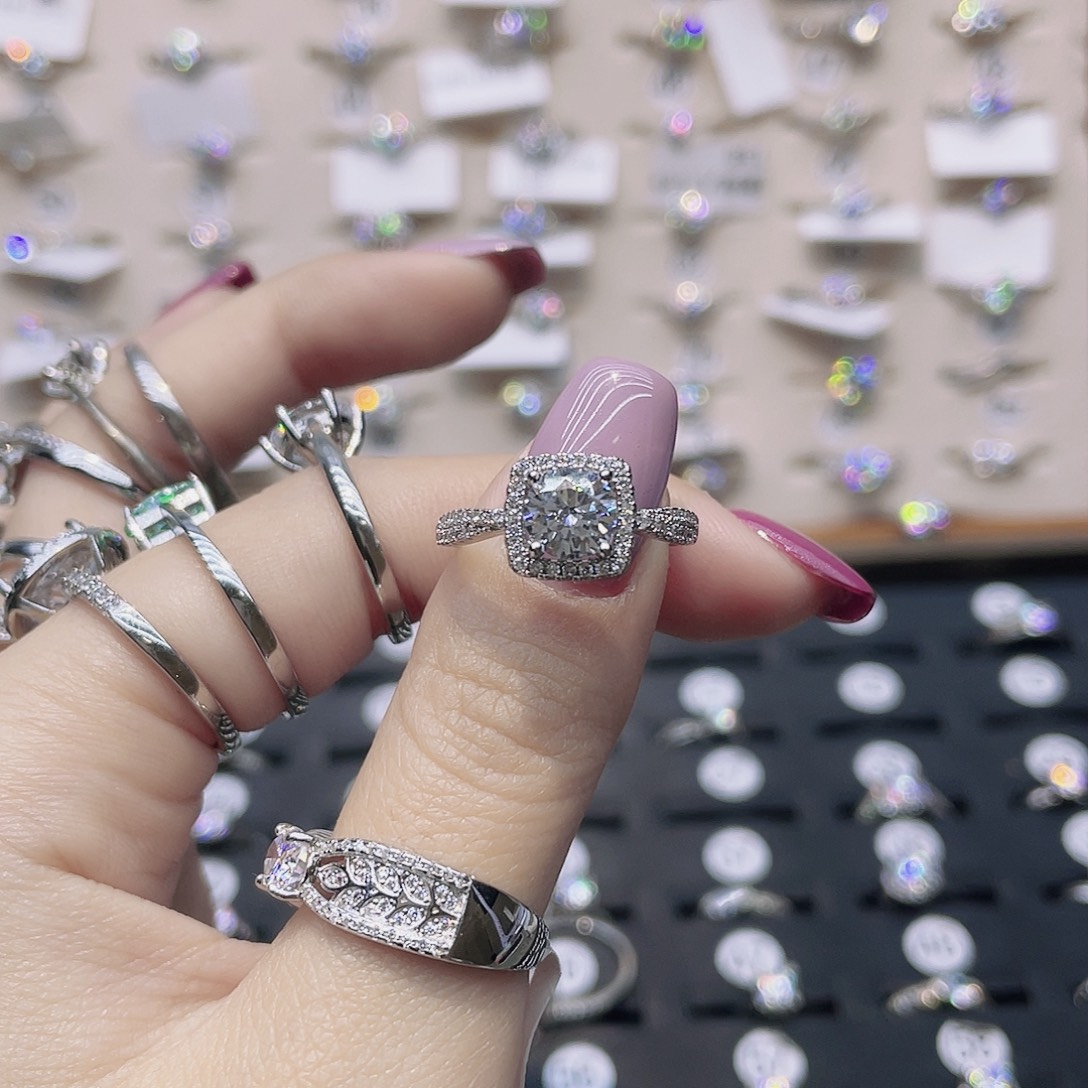 莫桑石非金属圈20。交叉公主方