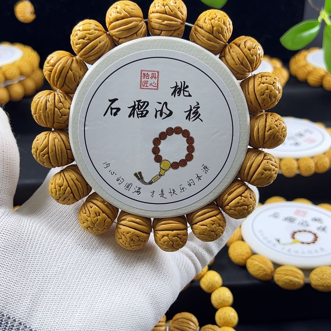 ～***～桃核手串金鱼肚桃核手串