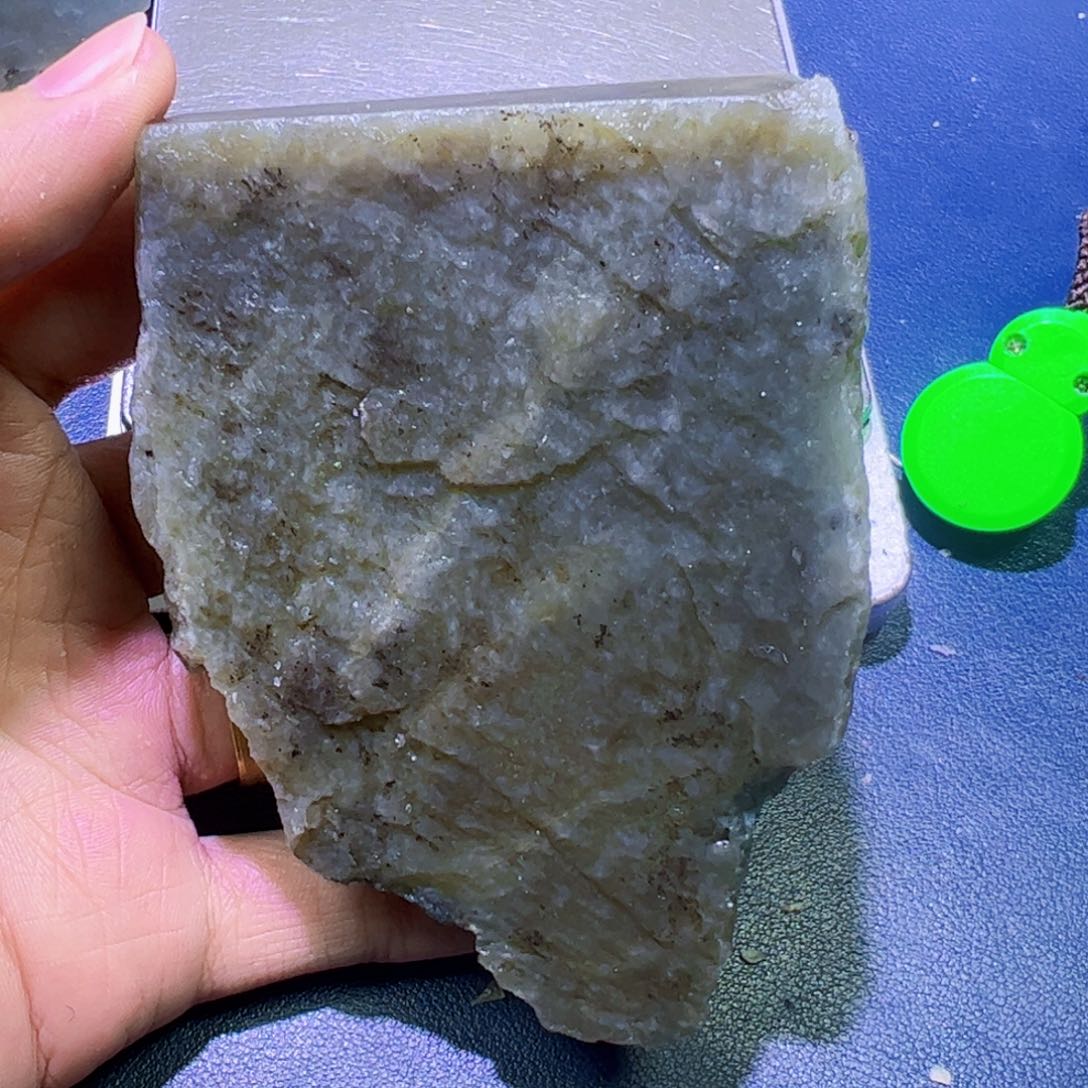 未镶嵌和田玉（糖玉）珠宝半成品