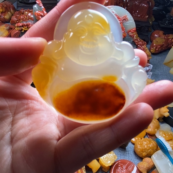 石英质玉（黄龙玉）合金颈饰