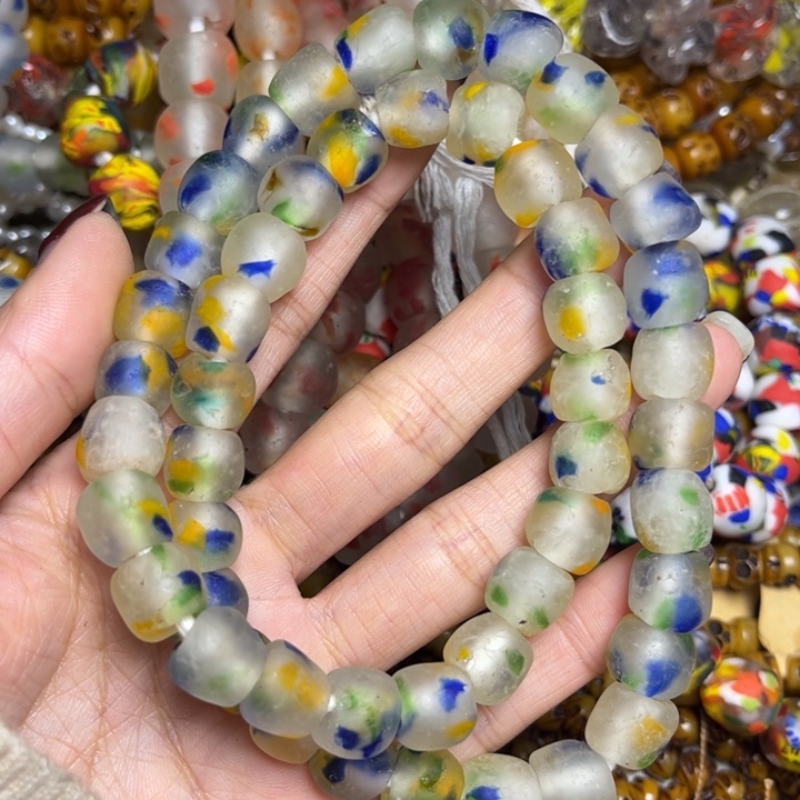 琉璃颈饰5984琉璃一条