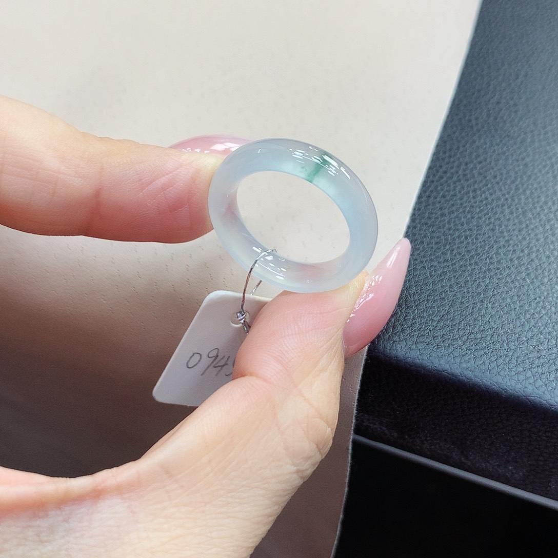 未镶嵌戒指翡翠18号