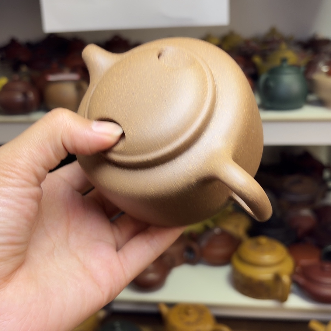 甄选宜兴本土紫砂壶