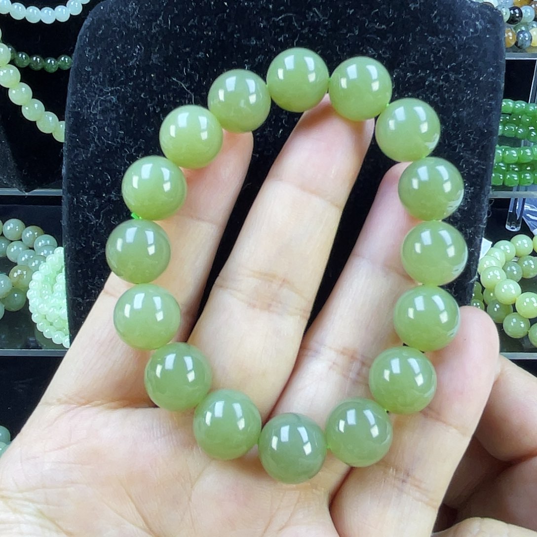 和田玉未镶嵌手链