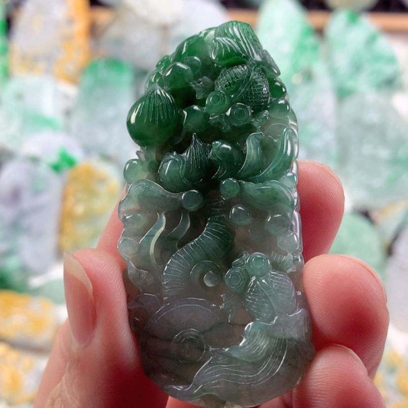 【闪购商品】翡翠吊坠(不含链)未镶嵌