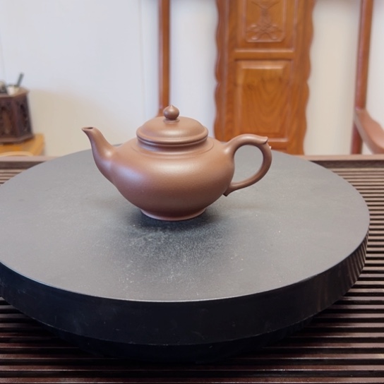 紫砂茶壶黄龙山原矿老紫泥半手工瑕。