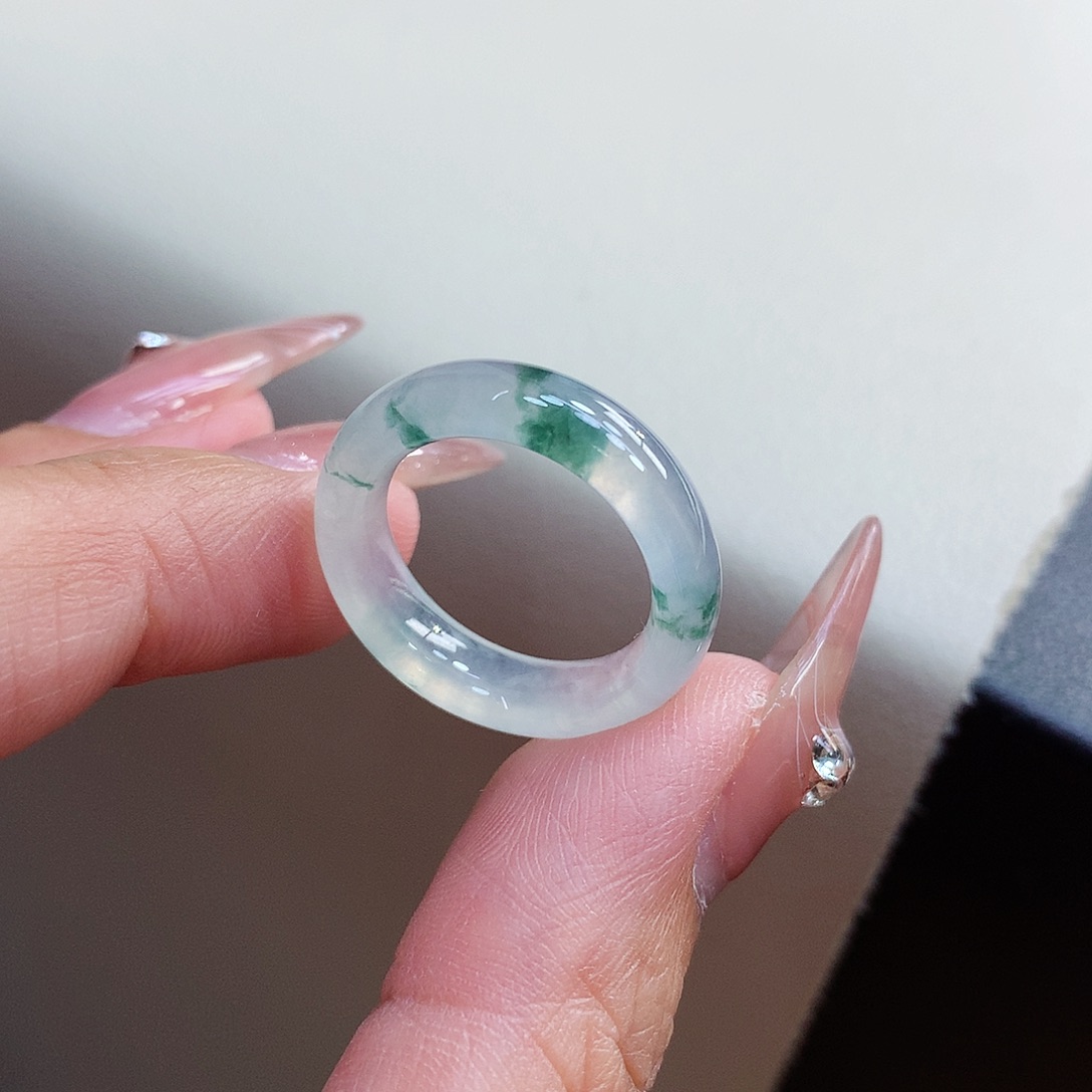 翡翠未镶嵌戒指15号