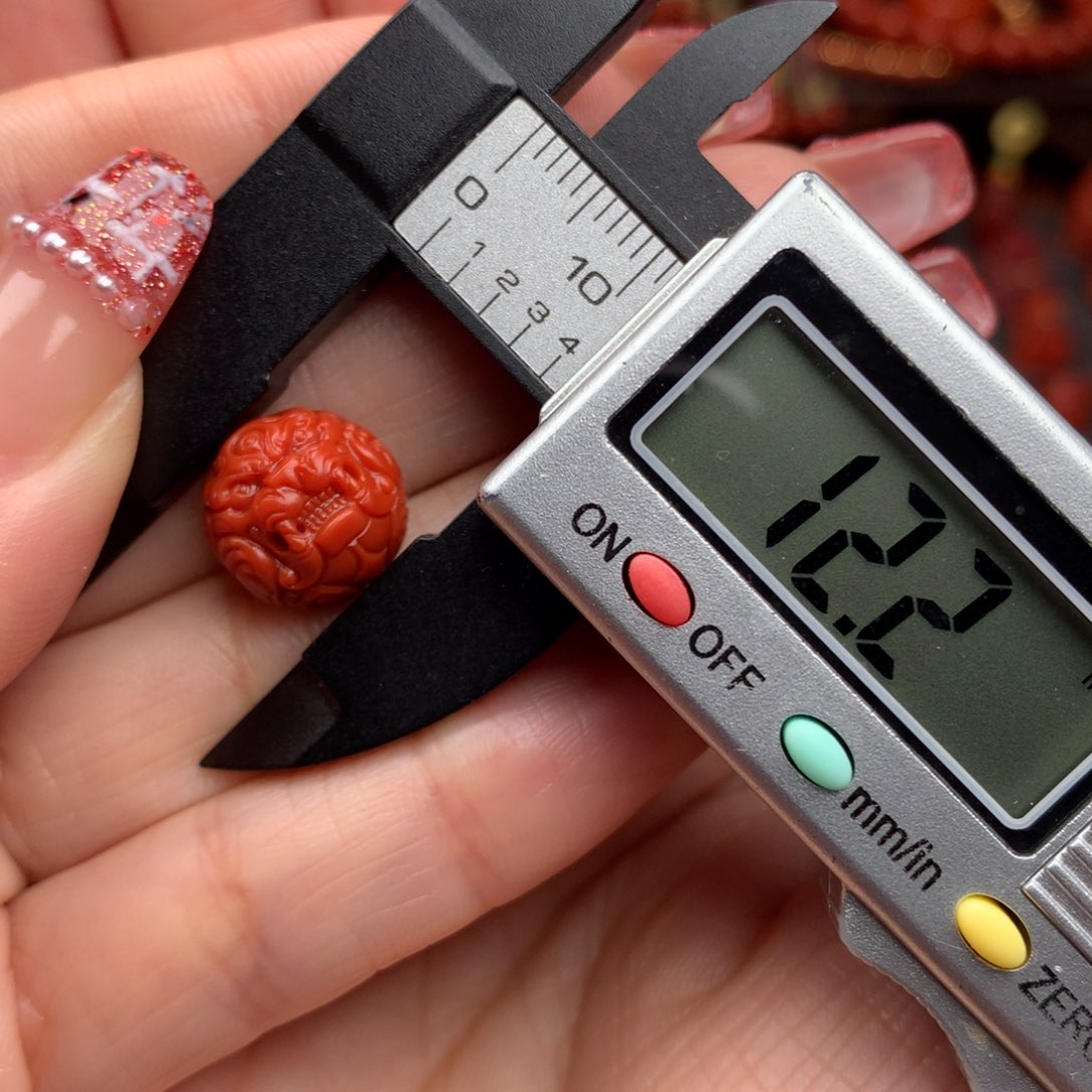 南红玛瑙配饰未镶嵌X****?