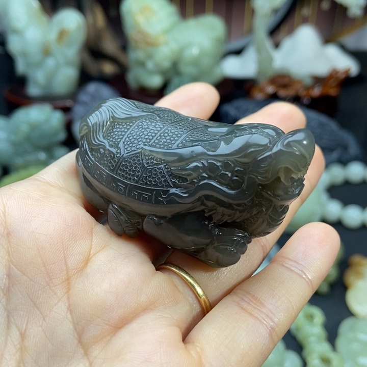 未镶嵌和田玉把件