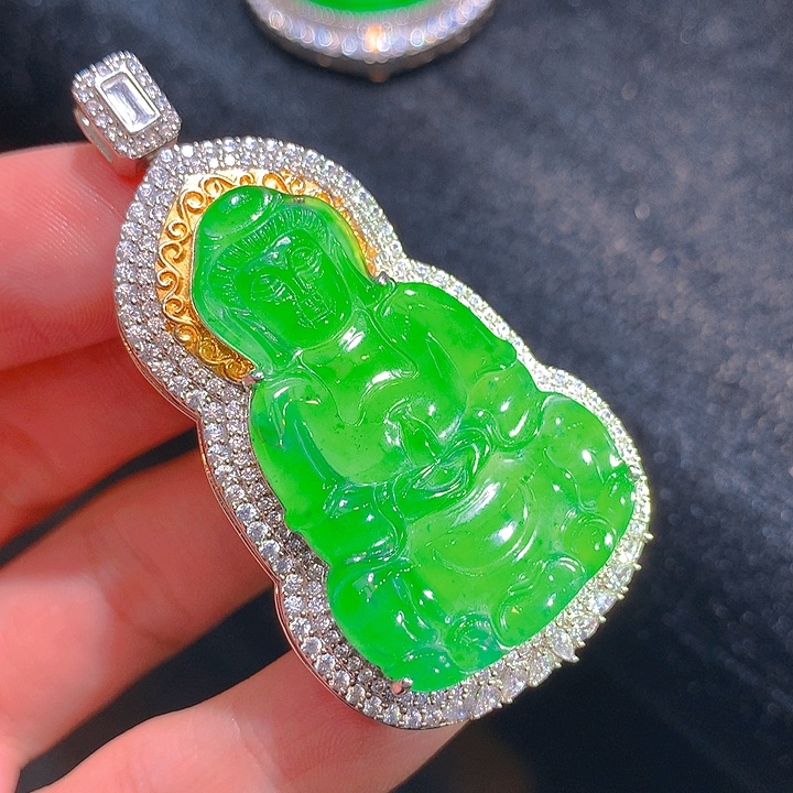 【闪购商品】翡翠颈饰未镶嵌翡翠