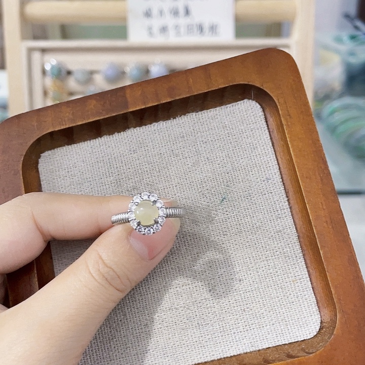 翡翠未镶嵌颈饰天然翡翠Ａ货