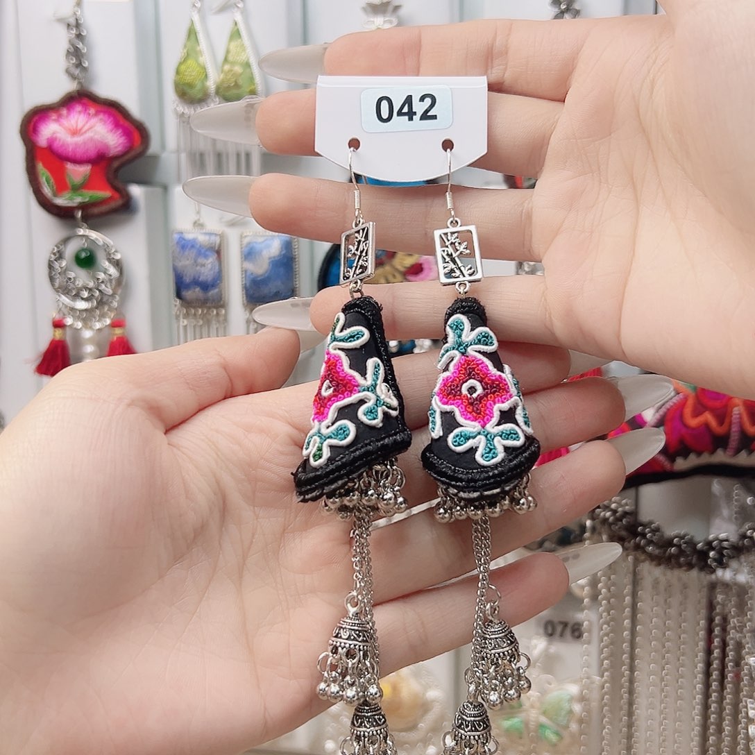 手串/手链核桃刺绣耳环