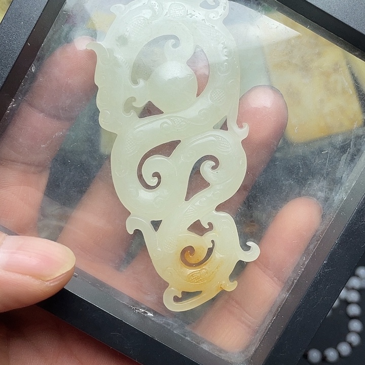 和田玉（糖玉）未镶嵌颈饰