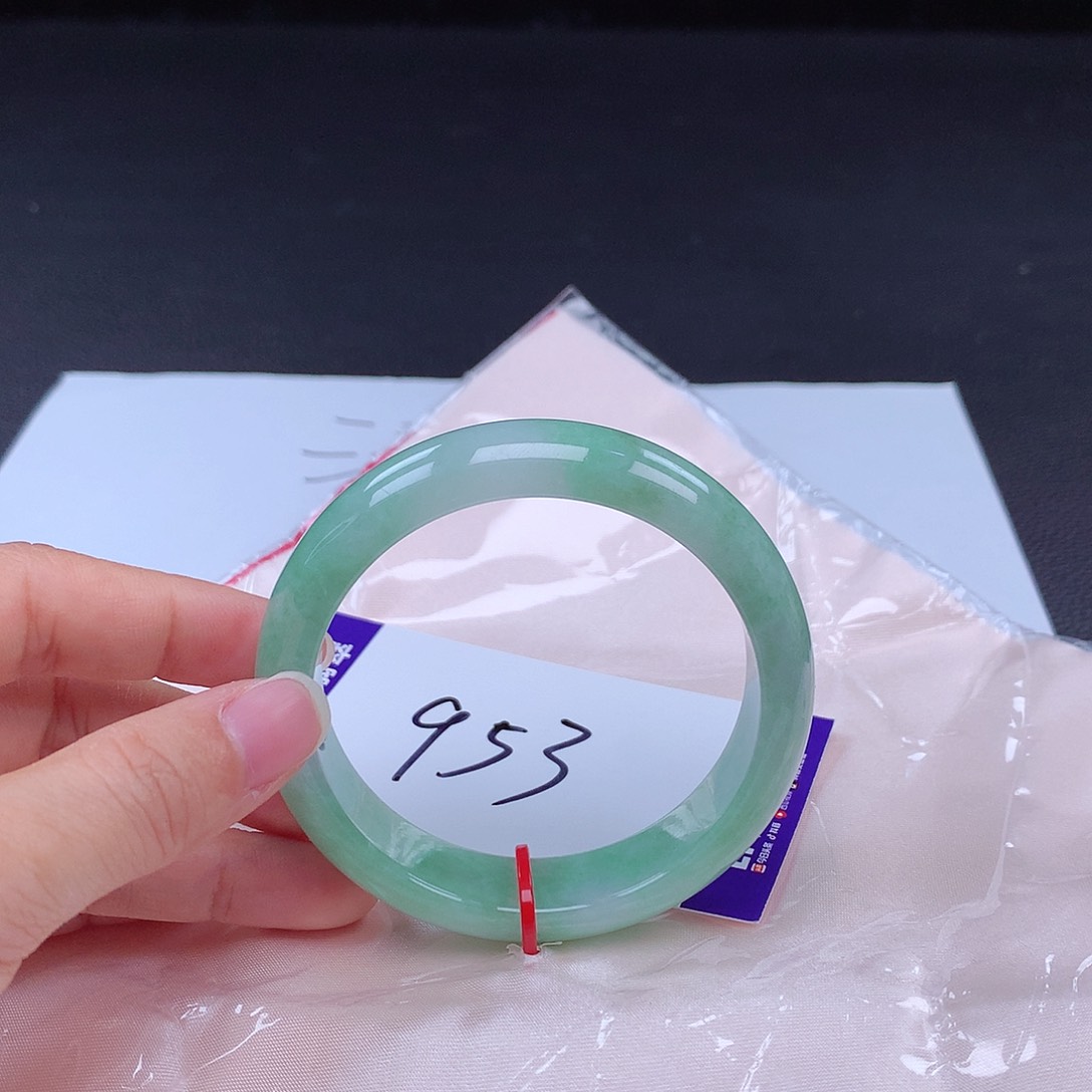 翡翠手镯未镶嵌手镯000731