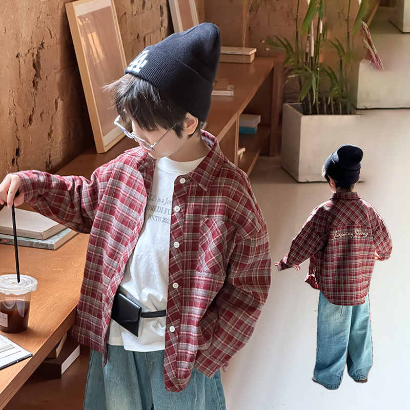 【依妈家】新品男童秋季秋帅气刺绣儿童宽松格子衬衫微弹外套25F136
