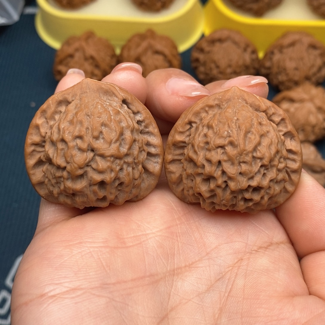 文玩核桃吊坠龙公子38