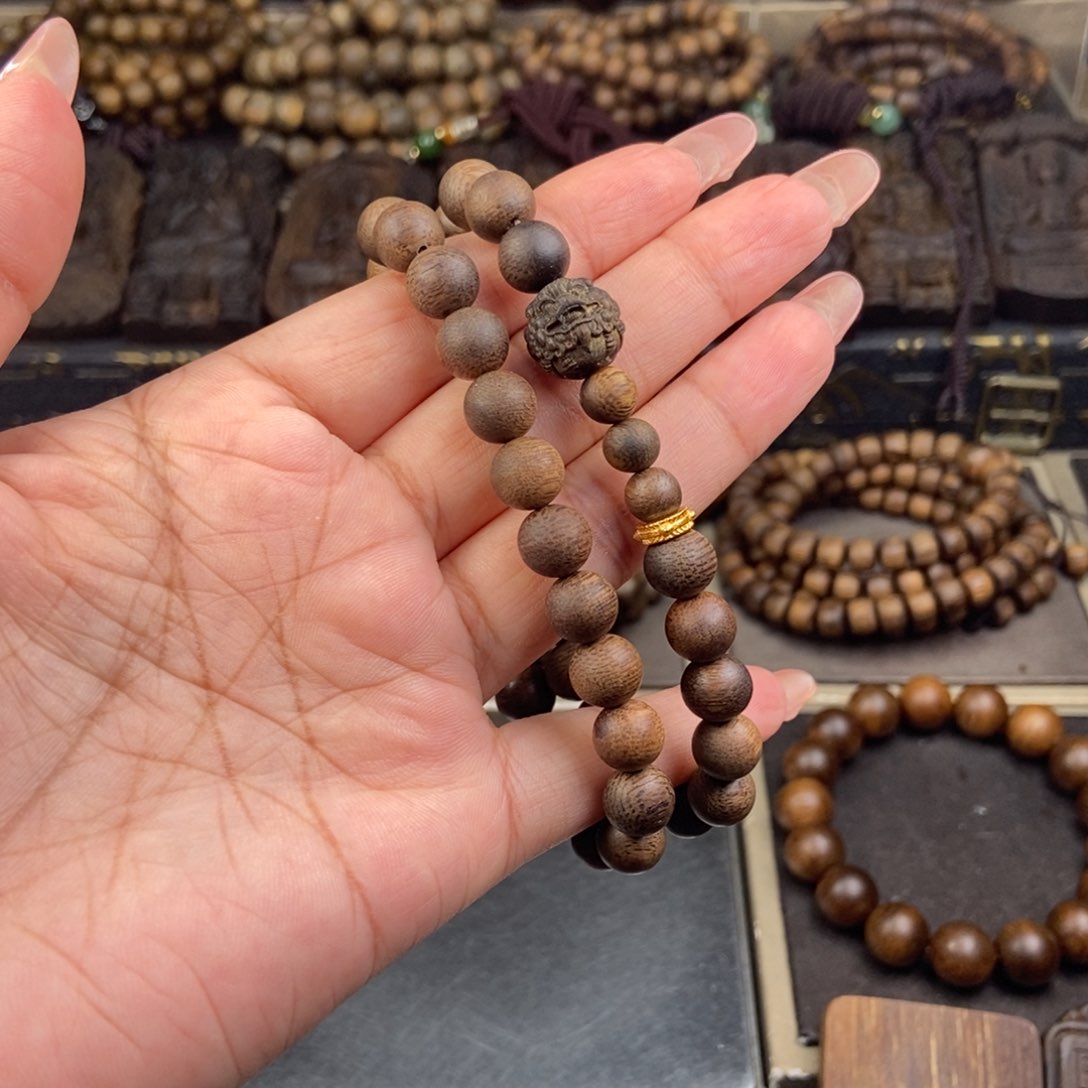 木奔***?越南白棋楠