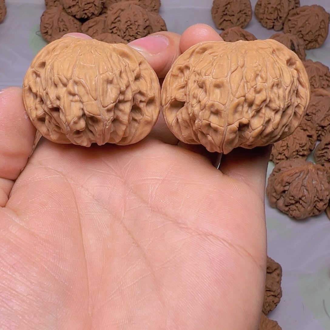 6号文玩核桃45尺磨盘